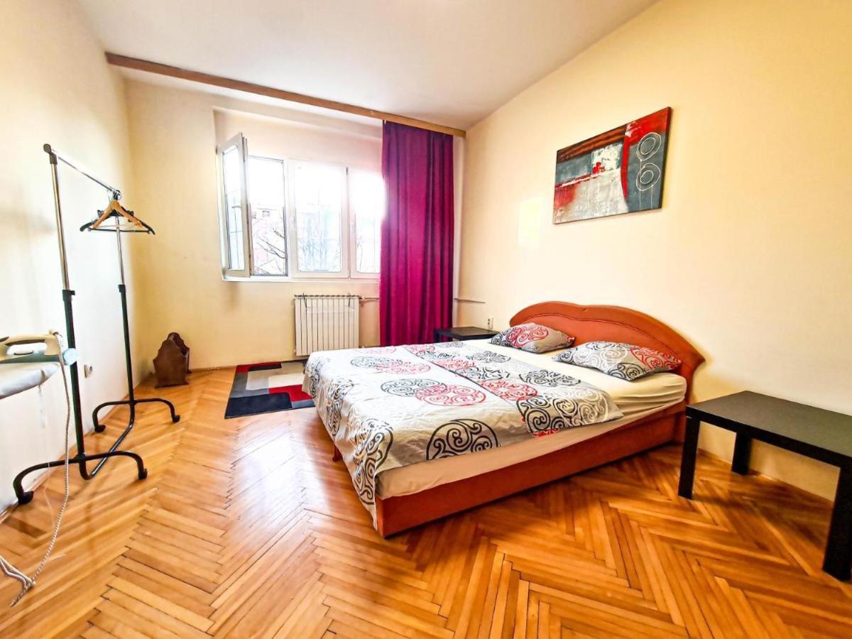 Apartment Skopje Square Luaran gambar